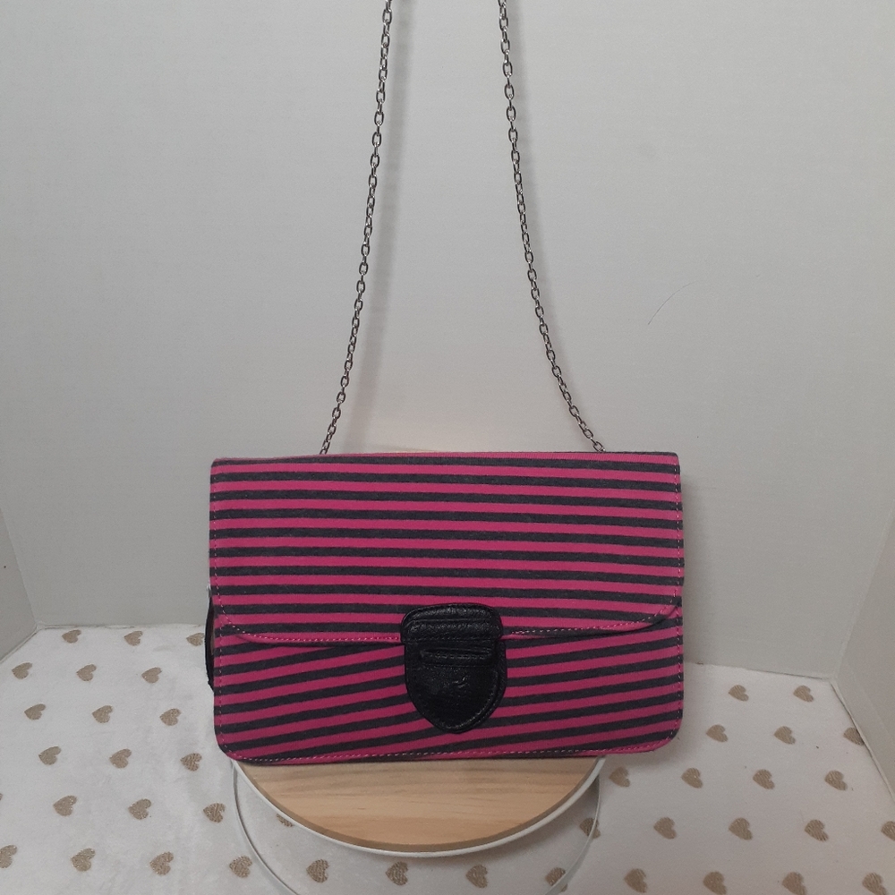 *NWT* Womens Striped Purse - Picture 2 of 8